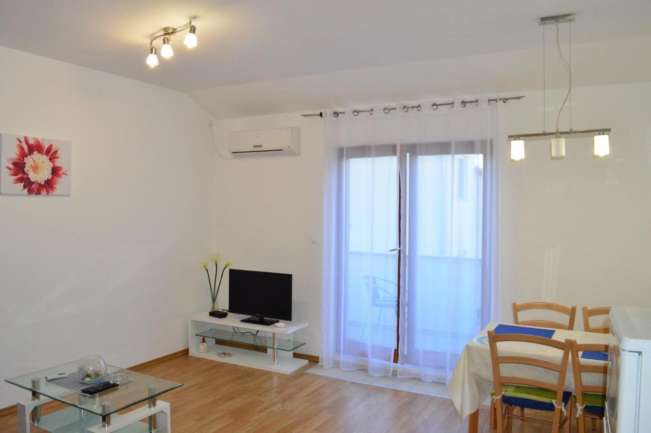 Apartments Vilim Tisno Dış mekan fotoğraf
